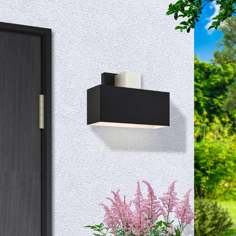 Outdoor Landscape Lighting LED 12V Low Voltage Lynx Indoor/Outdoor 1 E26 Medium Base Light Bulb Socket ADA-Compliant Solid Brass Wall Sconce 6.25"x9" Black with Brushed Nickel Accents Finish 120V for Garden, Interior, Exterior and Patio 22423-04
