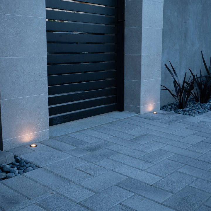 Outdoor Landscape Lighting LED 12V Low Voltage UNBP07 Mortirolo Brass / Stainless Steel In-Ground Well Light Low Voltage Outdoor Lighting