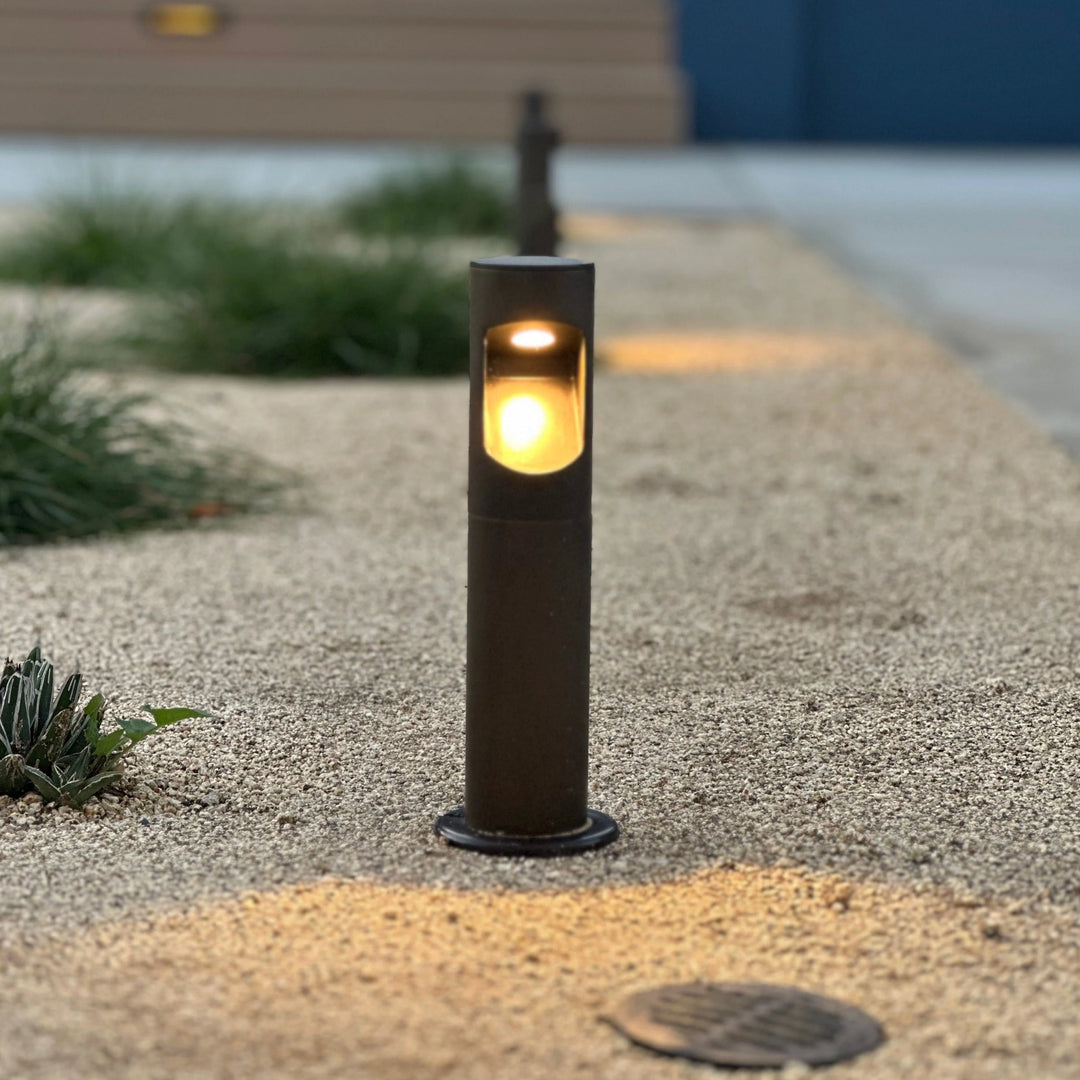 Outdoor Landscape Lighting LED 12V Low Voltage BPLP02 Boyd Brass Bollard 3000K Warm White Integrated LED Low Voltage Driveway Light Outdoor Landscape Lighting