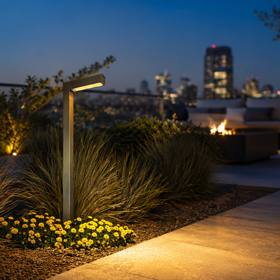 Outdoor Landscape Lighting LED 12V Low Voltage PLB07 Cast Brass Path Light | 3W 3000K Warm White Integrated LED 12V Low Voltage Landscape Light