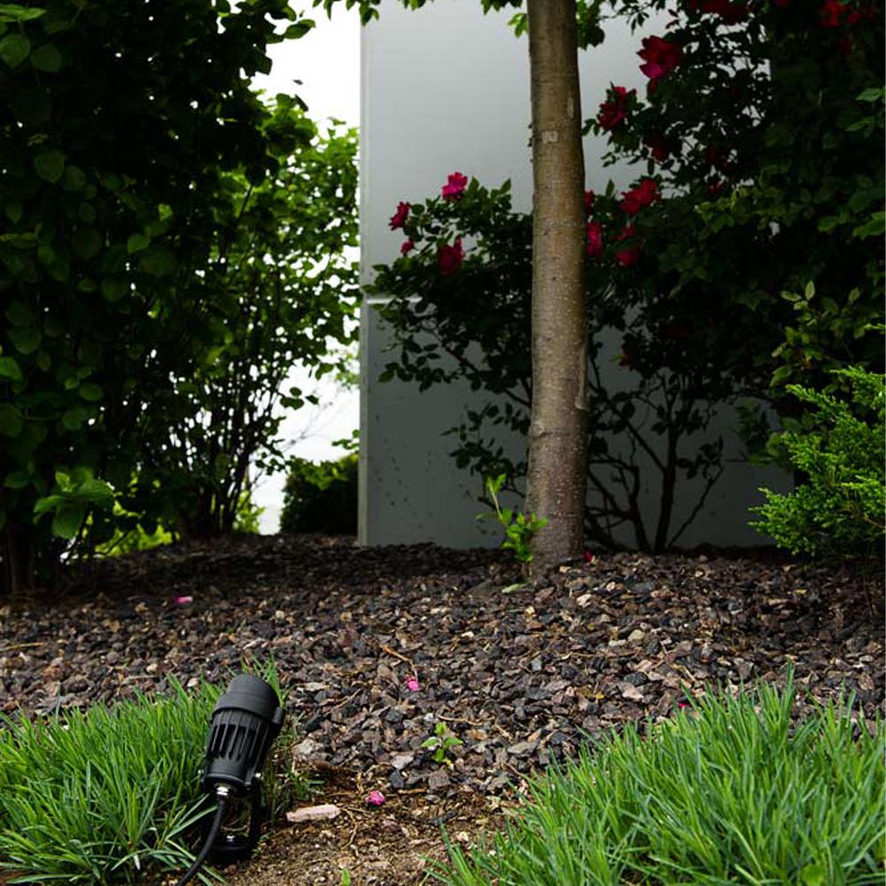 Outdoor Landscape Lighting LED 12V Low Voltage CD75 Cast Aluminum Spotlight | 7W Integrated LED 12V Low Voltage Landscape Light
