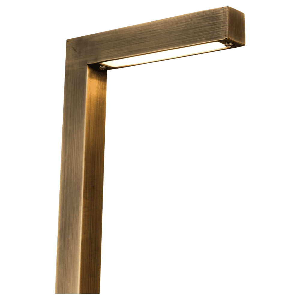 Outdoor Landscape Lighting LED 12V Low Voltage PLB07 4x/8x/12x Package 3W 3000K Warm White Integrated LED Brass L-Shaped 12V Low Voltage Landscape Lighting Pathway Light