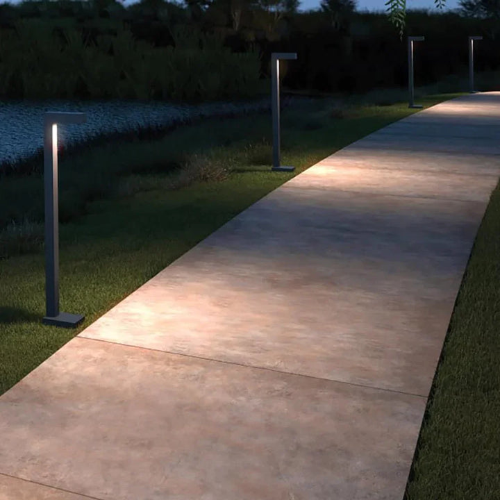 Outdoor Landscape Lighting LED 12V Low Voltage PLB10 4x/8x/12x Package LED Brass L-Shaped 12V Low Voltage Landscape Lighting Pathway Light with G4 3W 3000K Bulb
