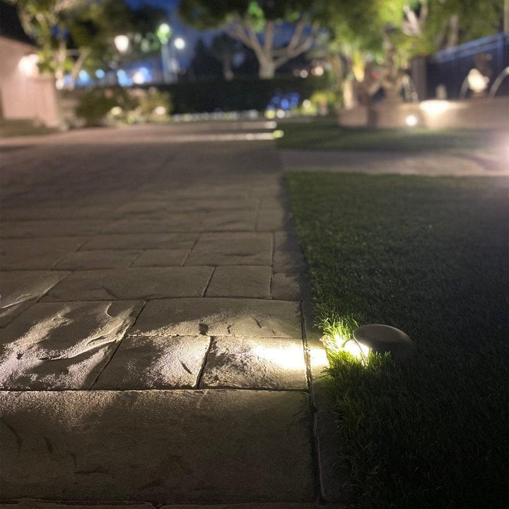 Outdoor Landscape Lighting LED 12V Low Voltage STA05 4x/8x/12x Package 3W 12V Low Voltage Cast Aluminum Round Surface Mount LED Step or Deck Light